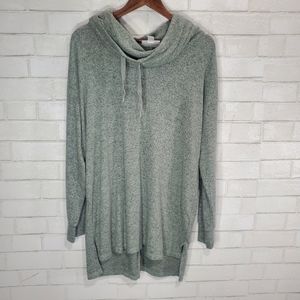 Motherhood Maternity comfy sweatshirt